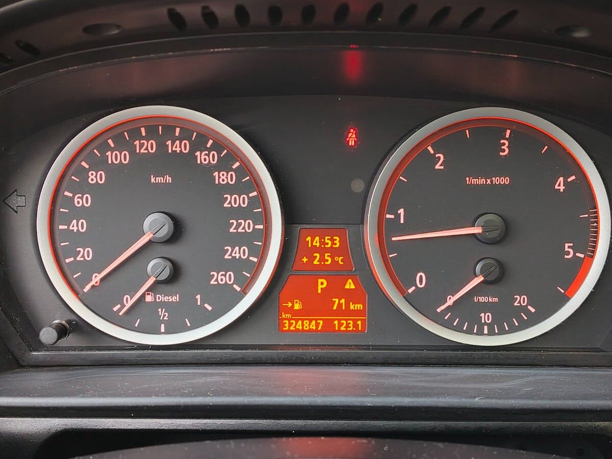 Billede af BMW 530d Touring 3,0 TD 218HK Stc Aut.