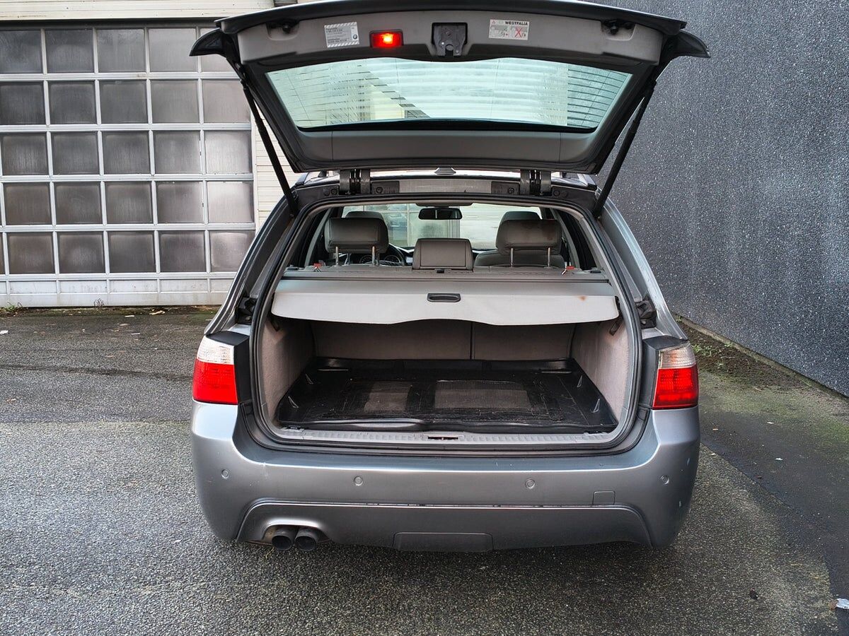 Billede af BMW 530d Touring 3,0 TD 218HK Stc Aut.