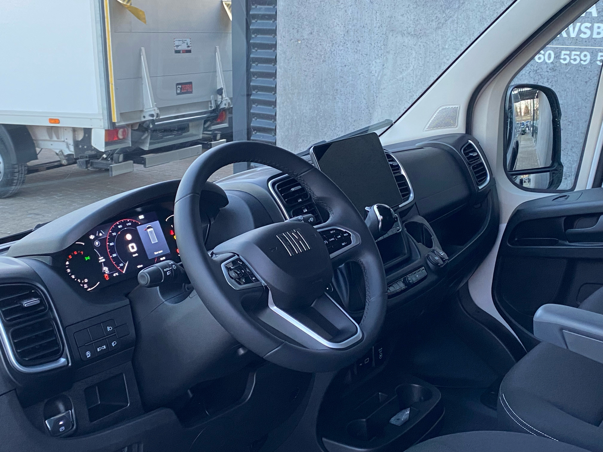 Billede af Fiat Ducato 35M L3H2 2,2 Multijet Pro 180HK Van 9g Aut.