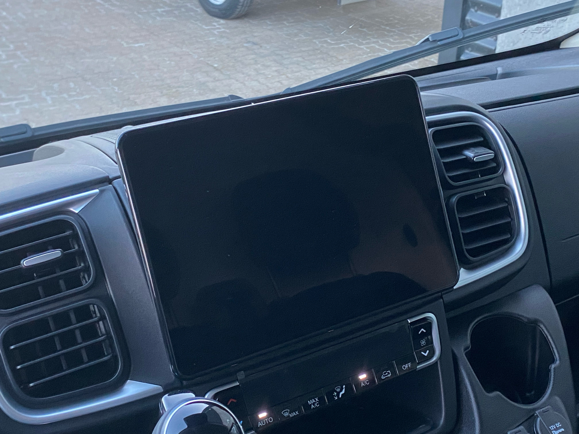 Billede af Fiat Ducato 35M L3H2 2,2 Multijet Pro 180HK Van 9g Aut.