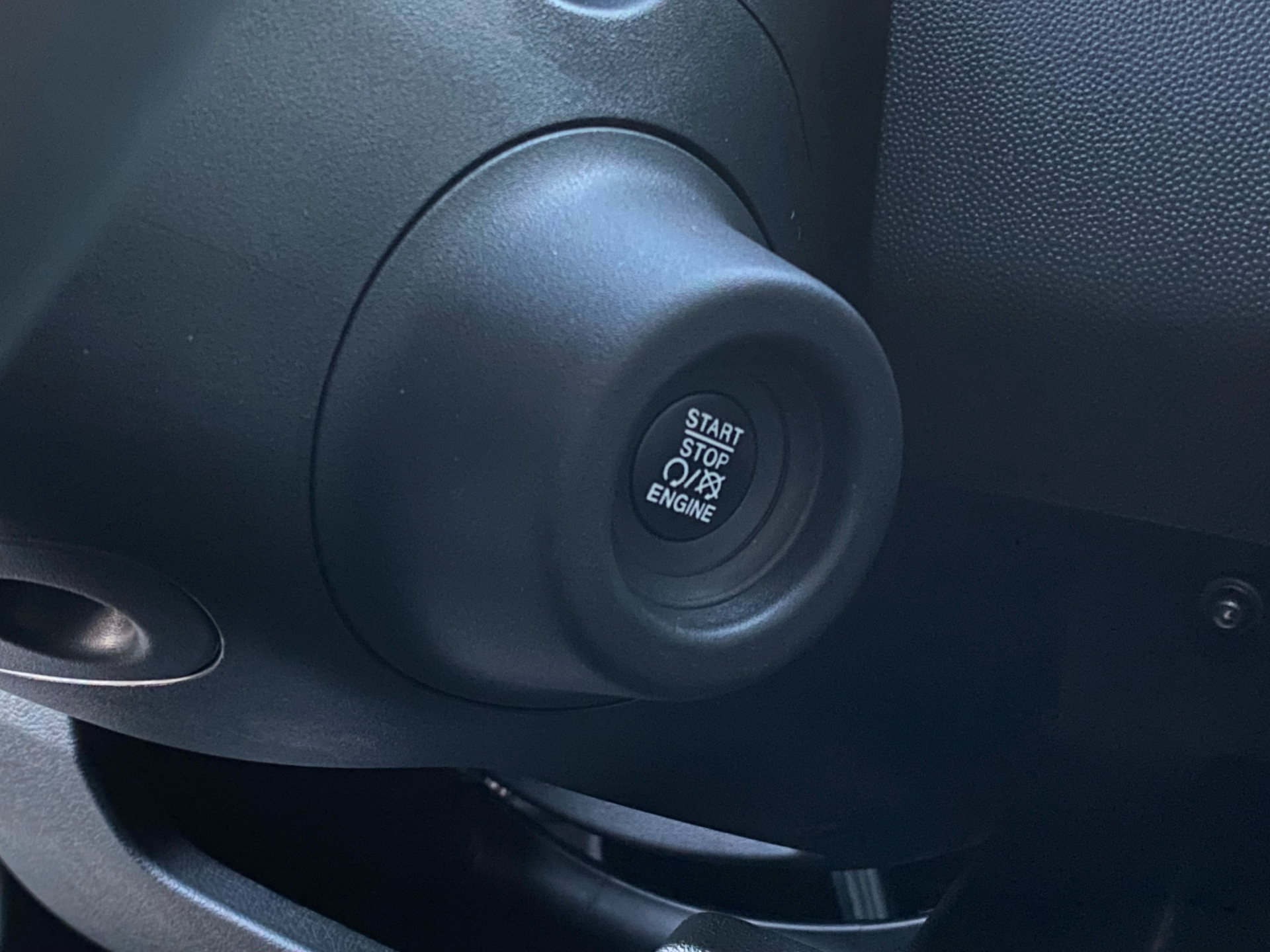 Billede af Fiat Ducato 35M L3H2 2,2 Multijet Pro 180HK Van 9g Aut.