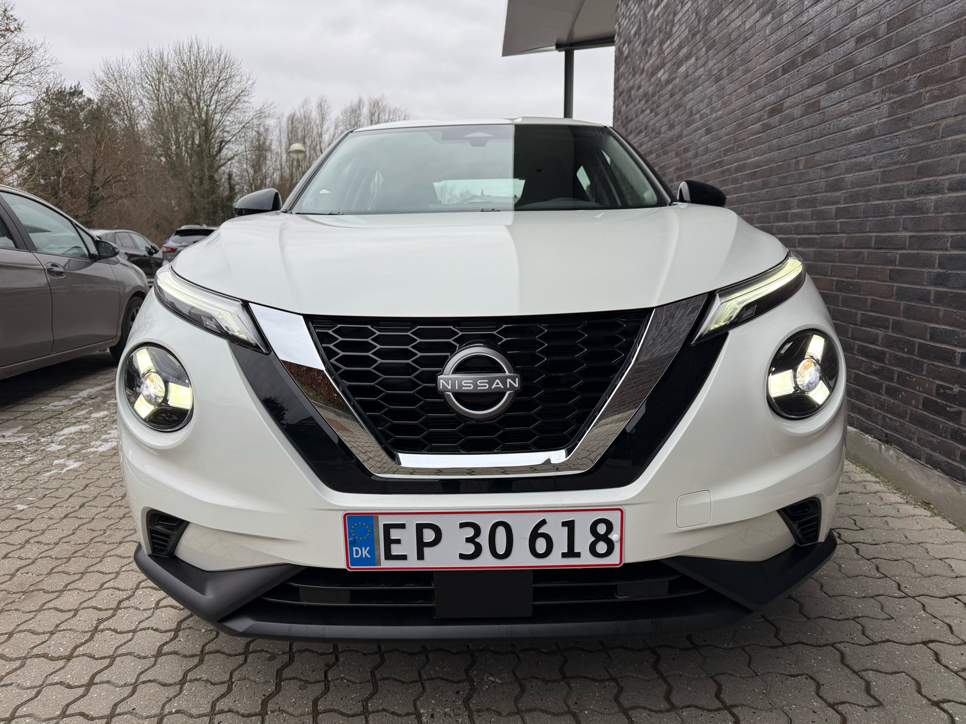 Billede af Nissan Juke 1,0 Dig-T Acenta DCT 114HK 5d 7g Aut.