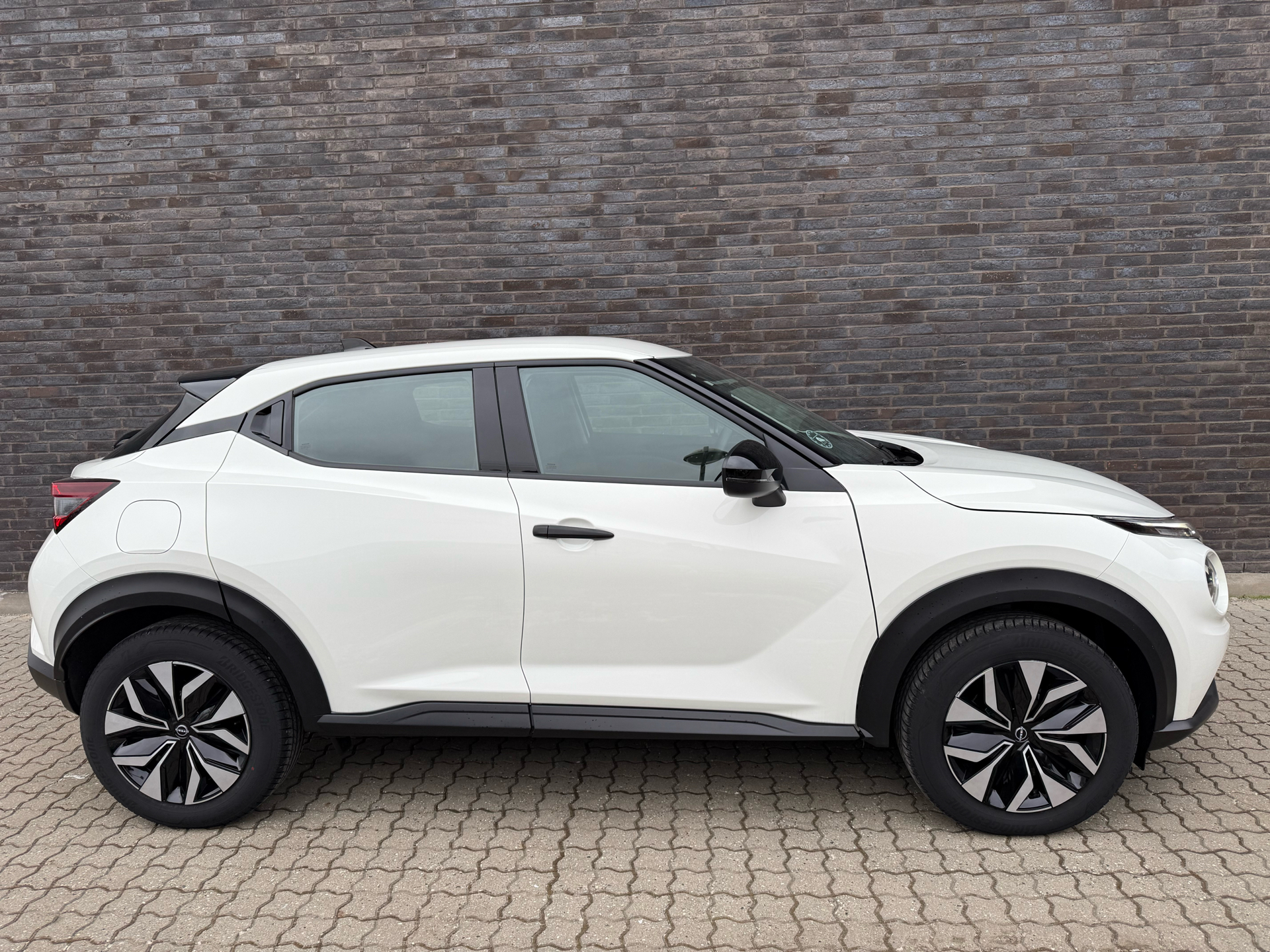 Billede af Nissan Juke 1,0 Dig-T Acenta DCT 114HK 5d 7g Aut.