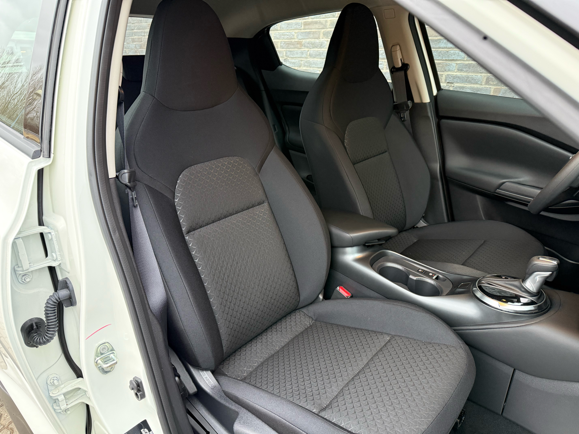 Billede af Nissan Juke 1,0 Dig-T Acenta DCT 114HK 5d 7g Aut.