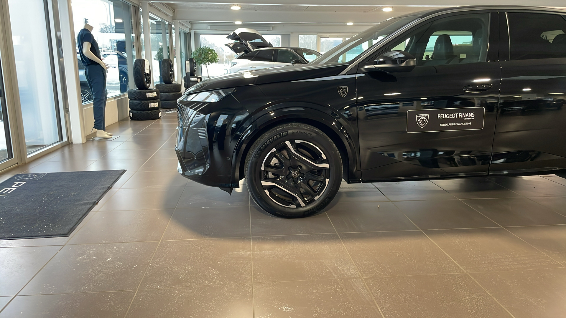 Billede af Peugeot e-3008 EL GT Pack 210HK 5d Aut.