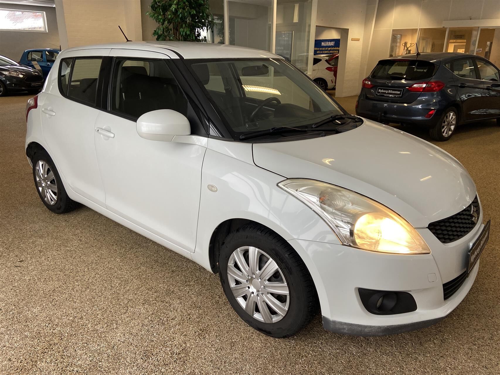 Billede af Suzuki Swift 1,2 16V GL A/C Start/Stop 94HK 5d