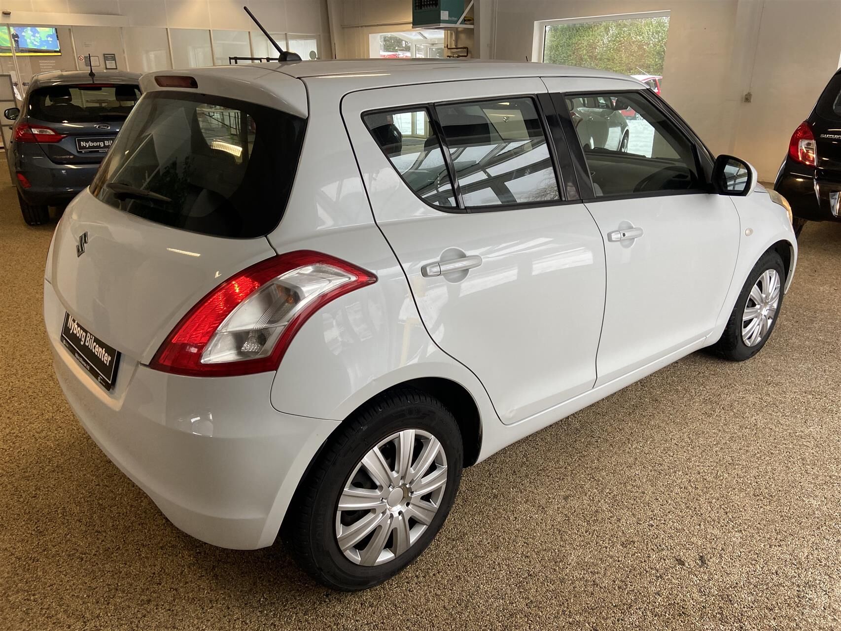 Billede af Suzuki Swift 1,2 16V GL A/C Start/Stop 94HK 5d