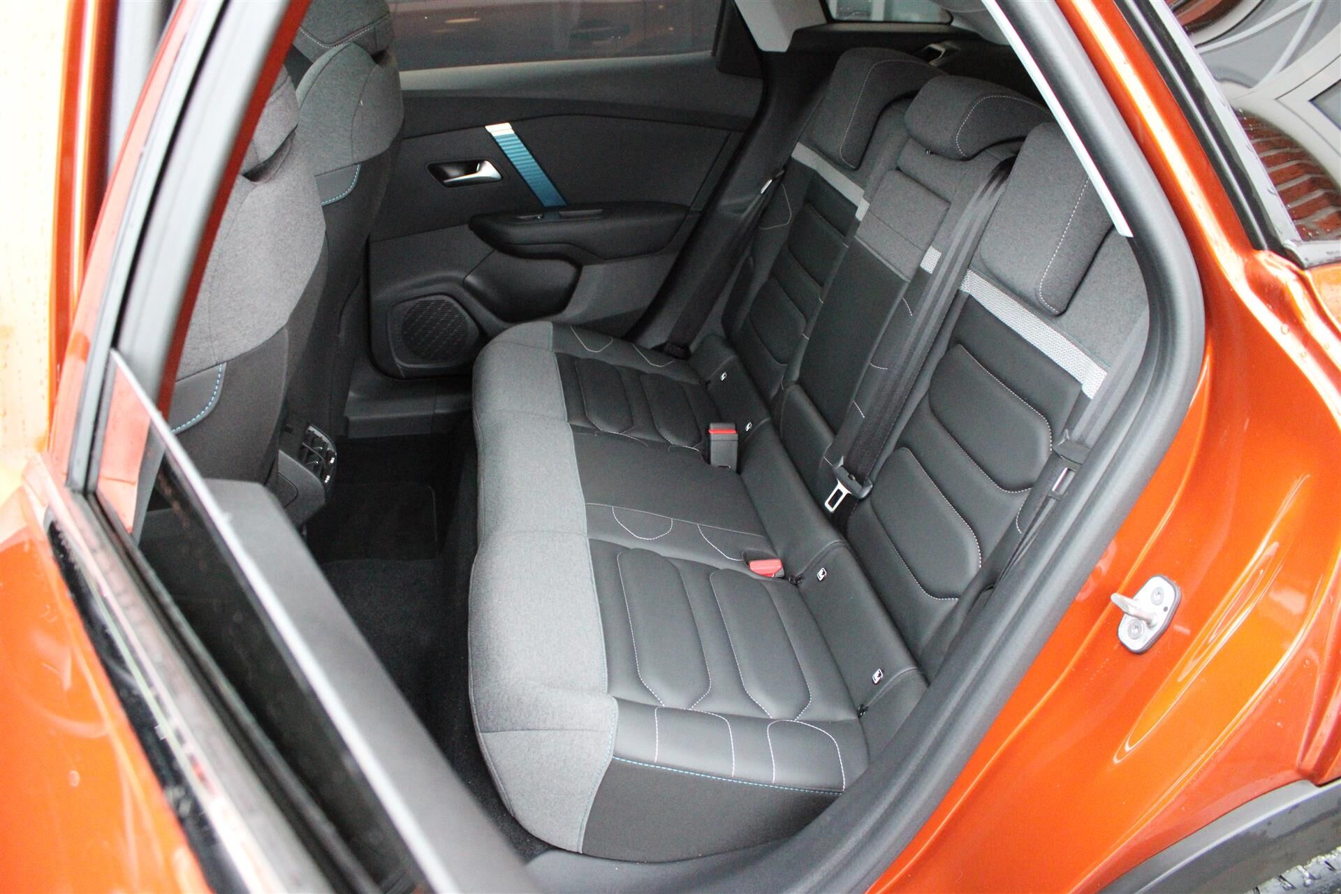 Billede af Citroën e-C4 EL Shine 136HK 5d Aut.