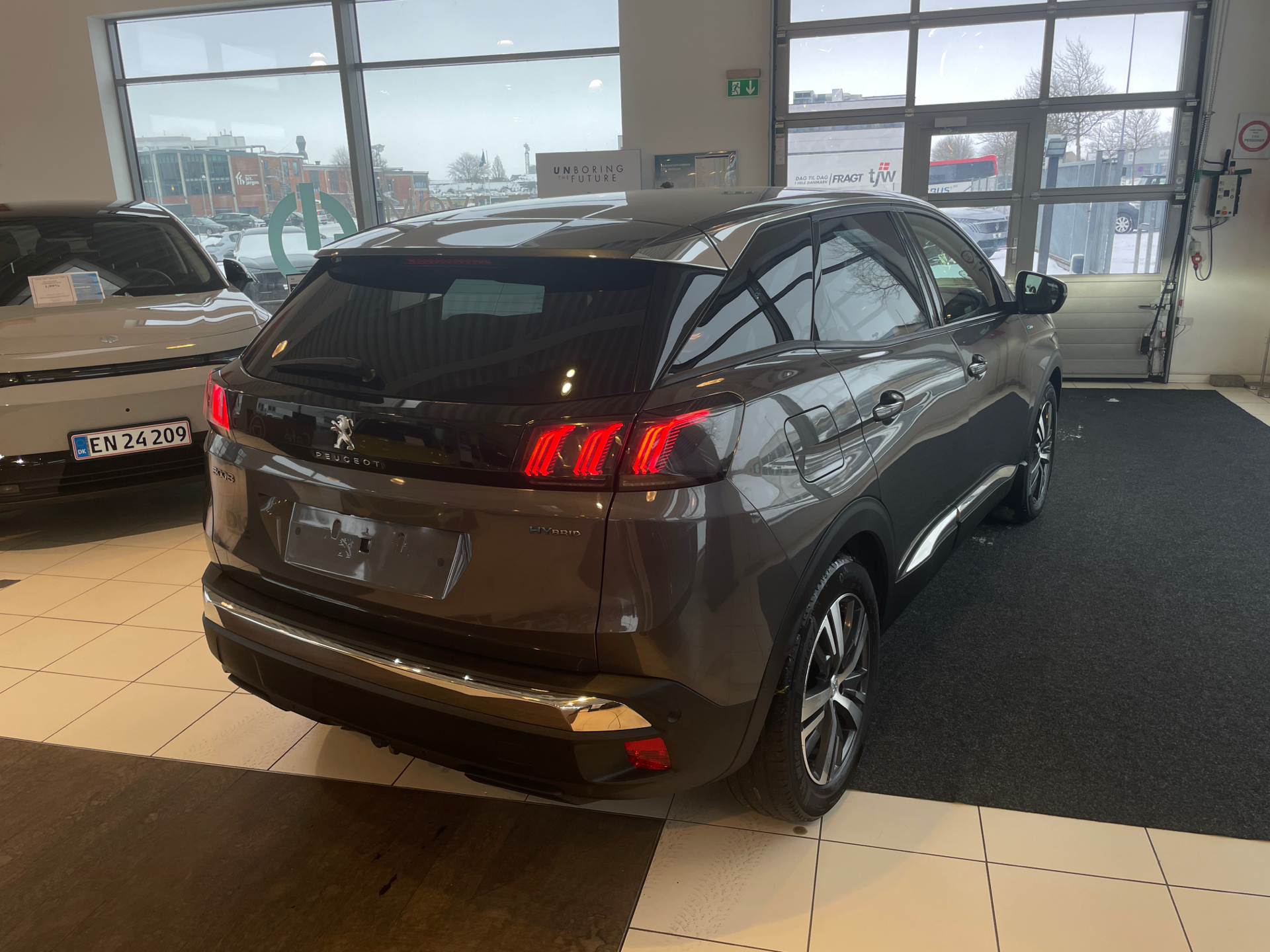 Billede af Peugeot 3008 1,6 PureTech  Plugin-hybrid Selection Sport EAT8 225HK 5d 8g Aut.