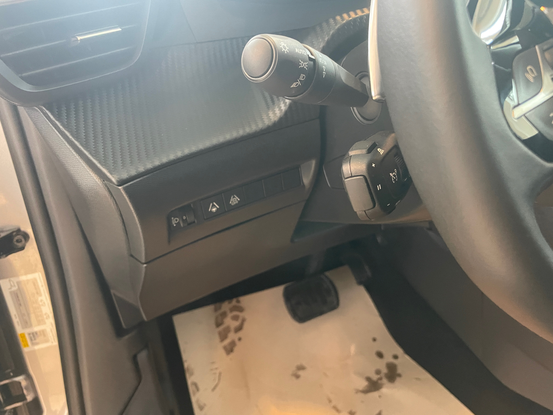 Billede af Peugeot 2008 1,5 BlueHDi Allure Pack EAT8 130HK 5d 8g Aut.