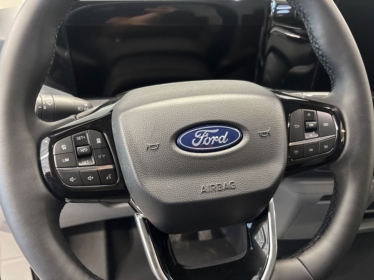 Billede af Ford E-Transit Custom 340 L2H1 EL Limited 218HK Van Aut.