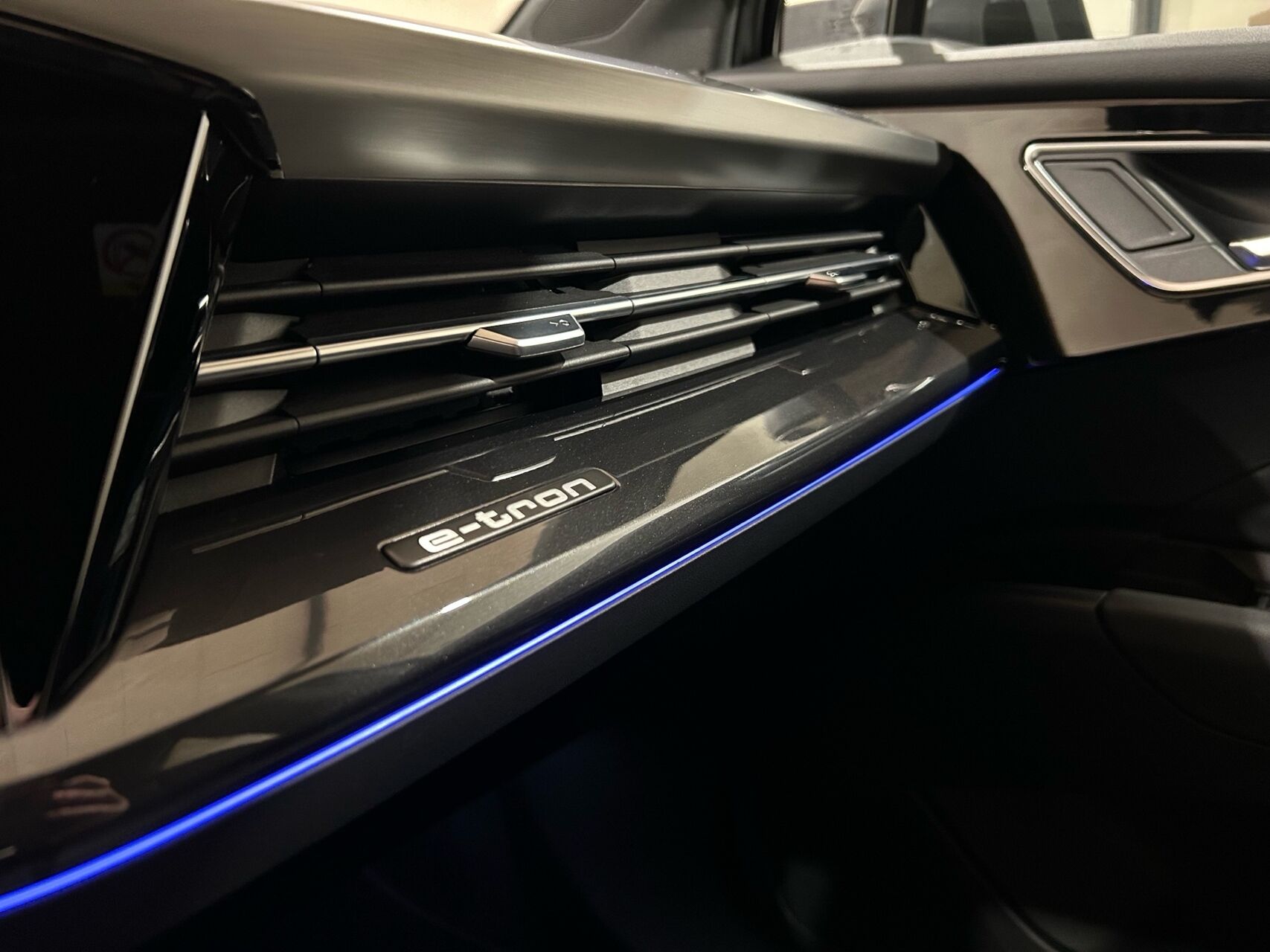 Billede af Audi Q4 40 E-tron S Line 204HK 5d Aut.