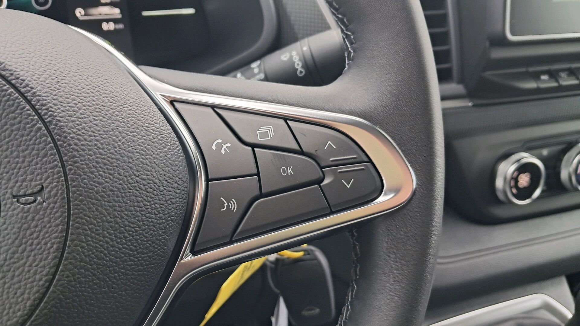 Billede af Nissan Primastar L2H1 2,0 DCi N-Connecta 150HK Van 6g Aut.