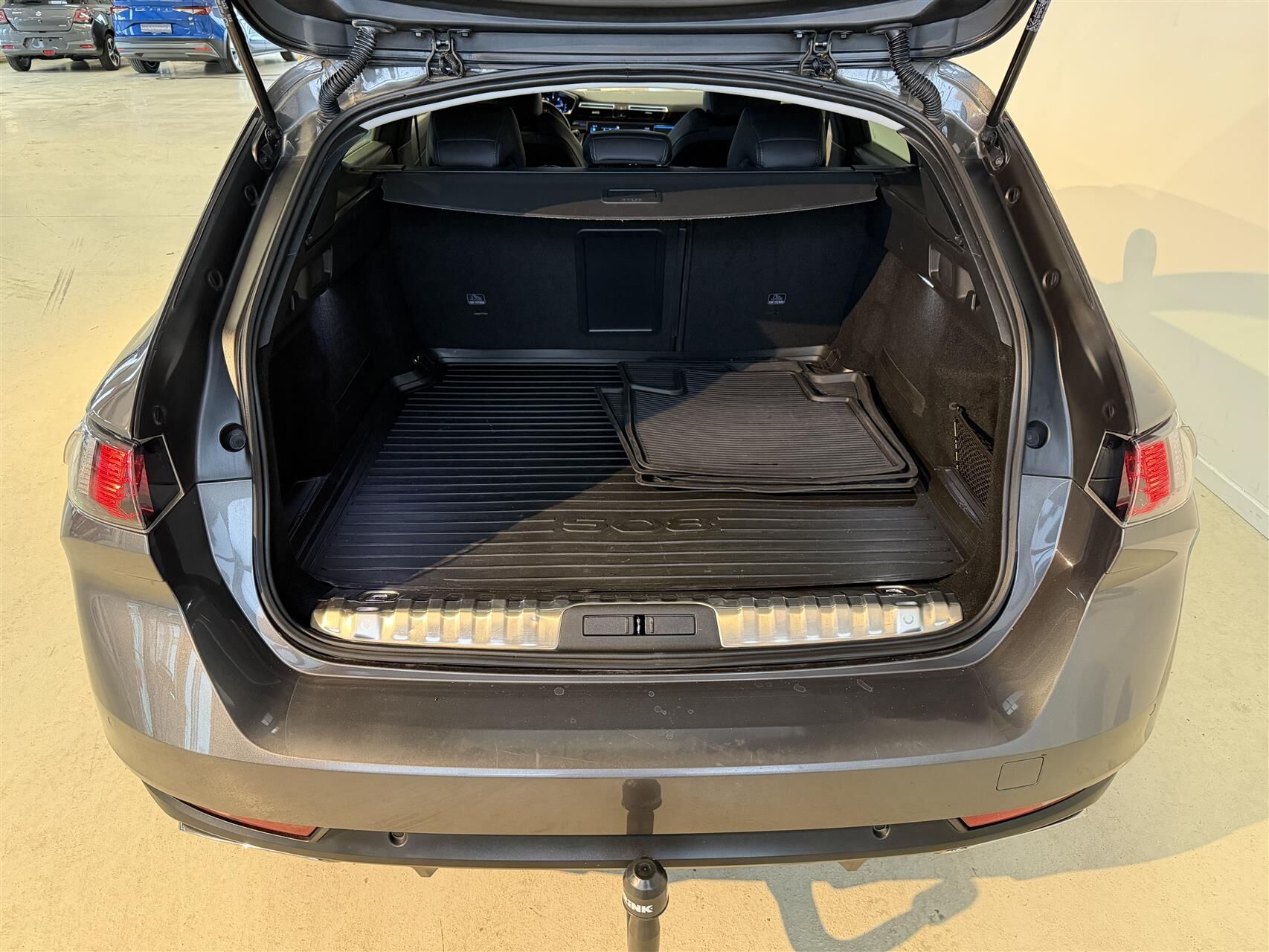 Billede af Peugeot 508 SW 1,5 BlueHDi Limited Pack EAT8 start/stop 130HK Stc 8g Aut.