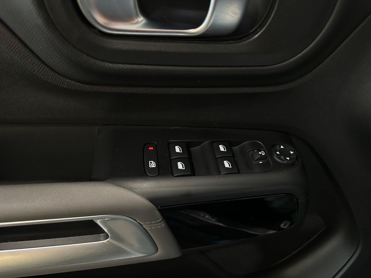 Billede af Citroën C5 Aircross 1,6 PureTech Sportline EAT8 start/stop 180HK 5d 8g Aut.