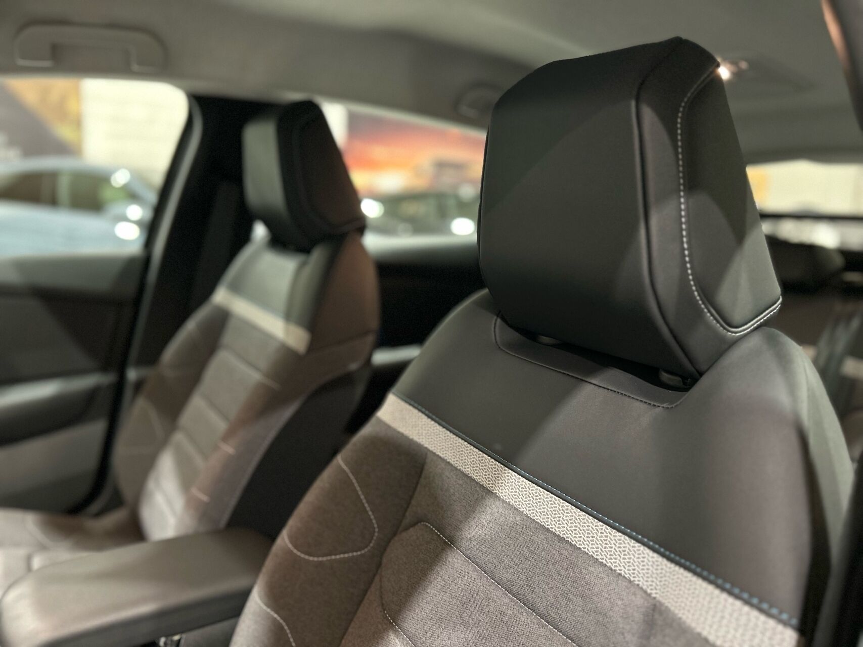 Billede af Citroën e-C4 EL Feel 136HK 5d Aut.