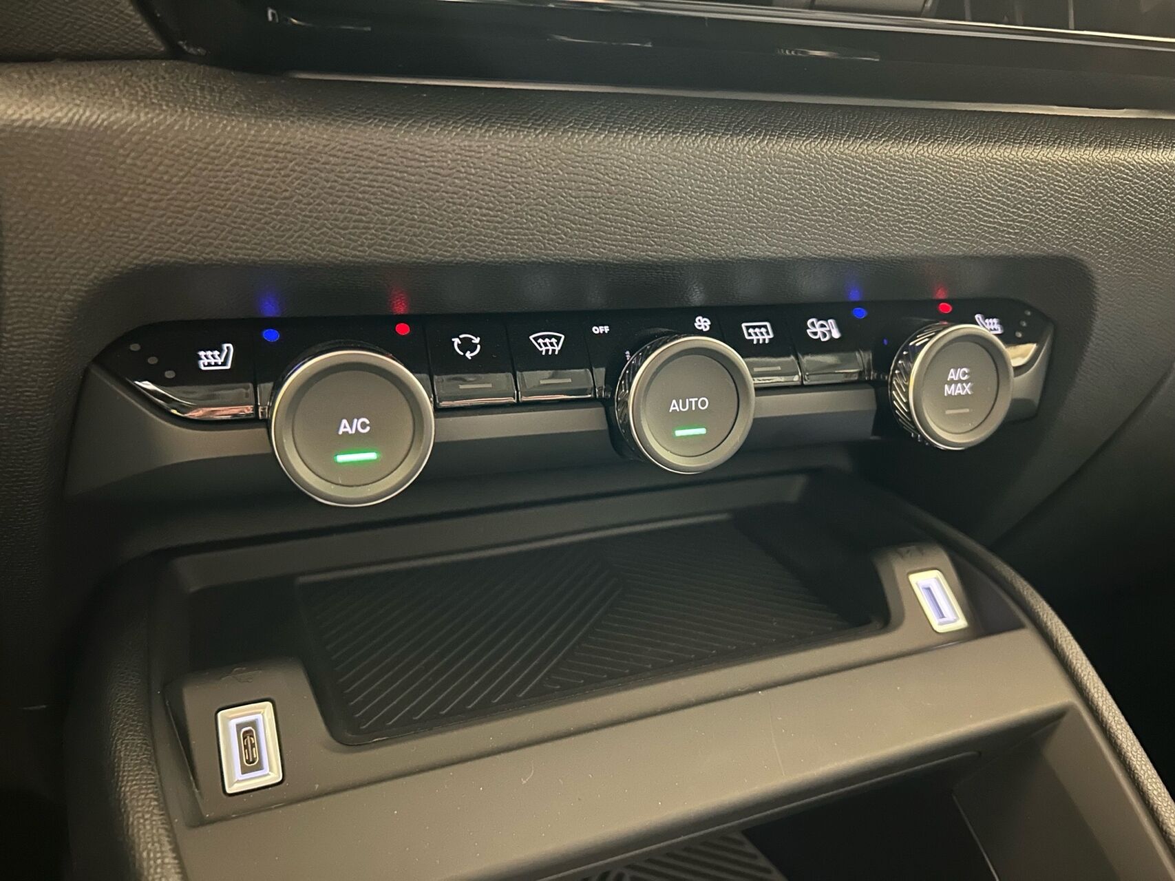 Billede af Citroën e-C4 EL Feel 136HK 5d Aut.