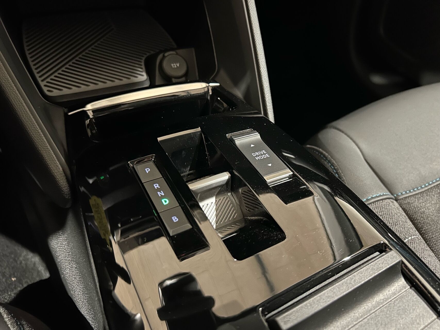 Billede af Citroën e-C4 EL Feel 136HK 5d Aut.