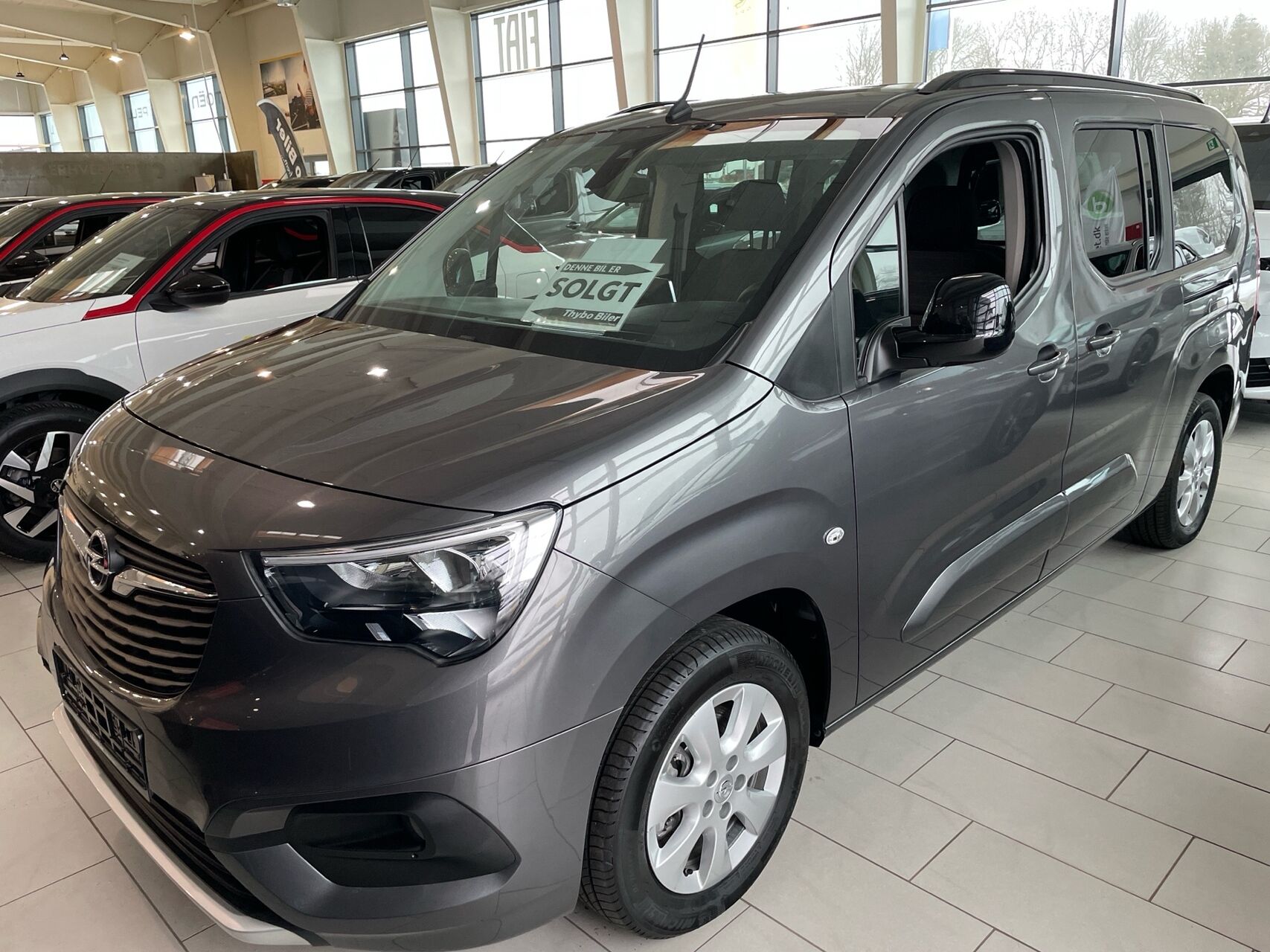 Billede af Opel Combo-e Life L2 EL Elegance XL 136HK Aut.