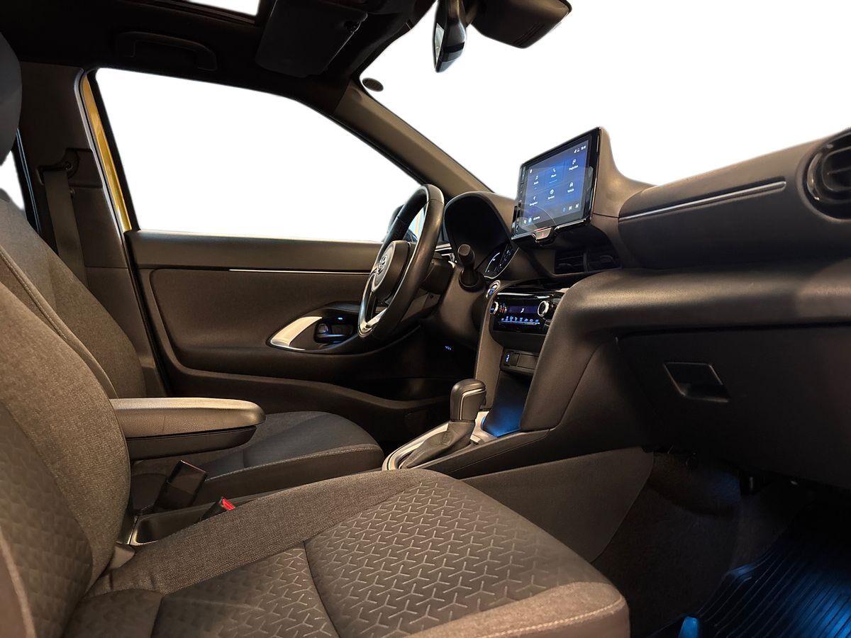 Billede af Toyota Yaris Cross 1,5 Hybrid Style 116HK 5d Trinl. Gear