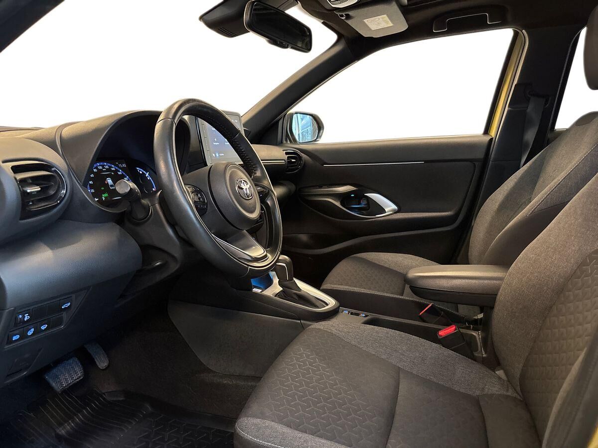 Billede af Toyota Yaris Cross 1,5 Hybrid Style 116HK 5d Trinl. Gear