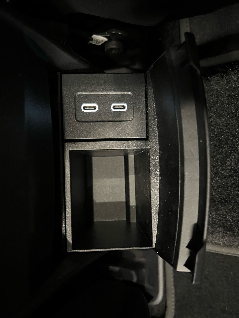 Billede af Mercedes-Benz EQB 250+ EL Progressive 7 pers. 190HK 5d Aut.