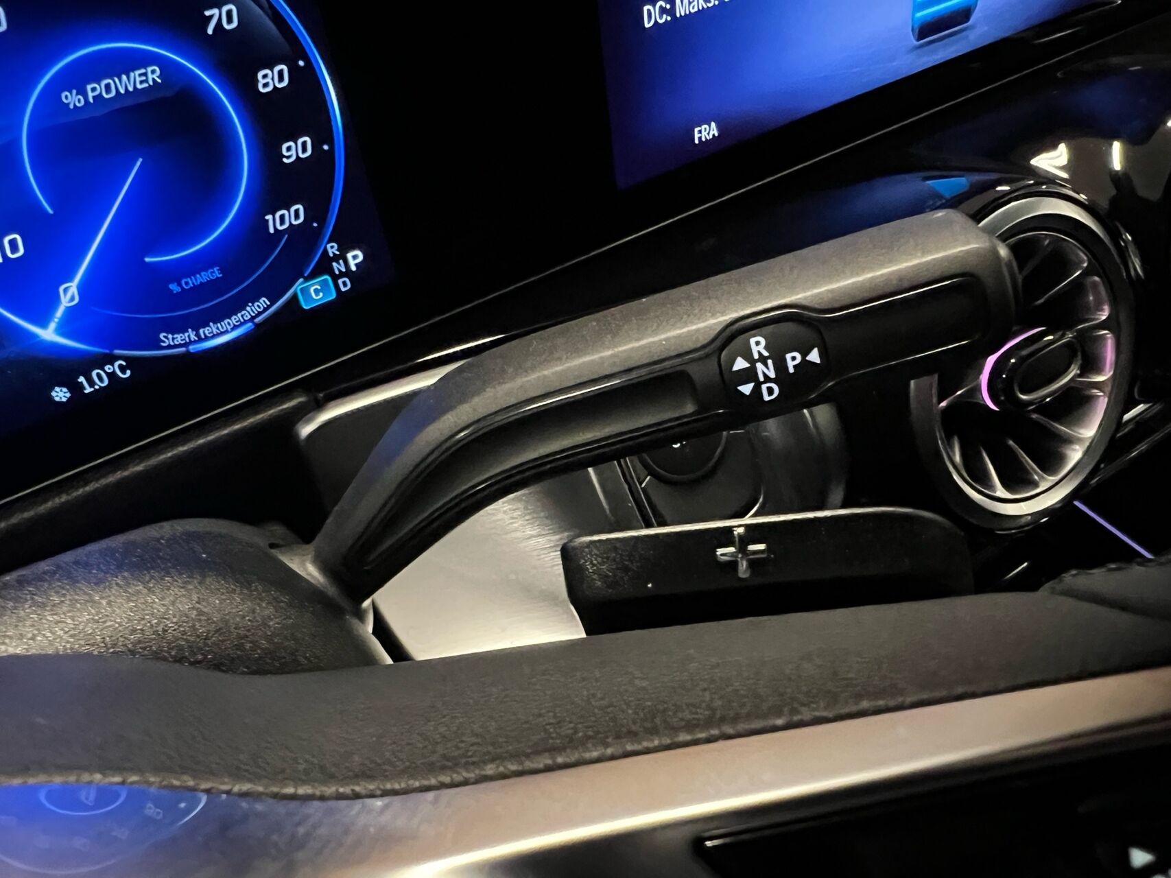 Billede af Mercedes-Benz EQB 250+ EL Progressive 7 pers. 190HK 5d Aut.