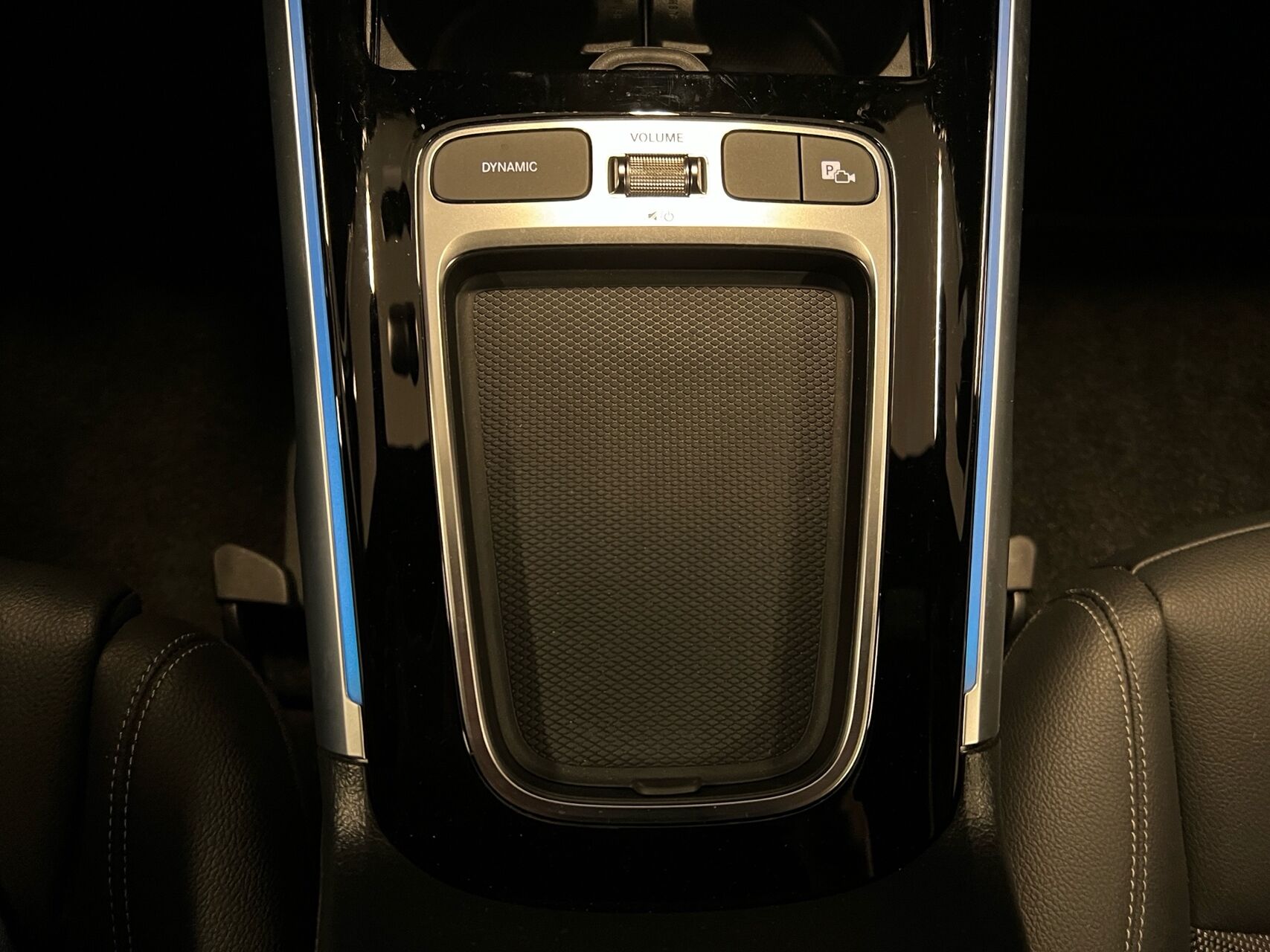 Billede af Mercedes-Benz EQB 250+ EL Progressive 7 pers. 190HK 5d Aut.