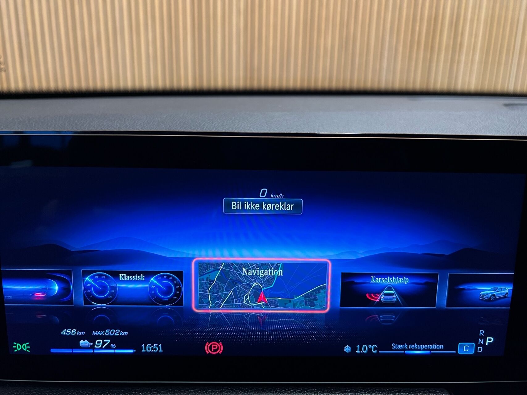 Billede af Mercedes-Benz EQB 250+ EL Progressive 7 pers. 190HK 5d Aut.