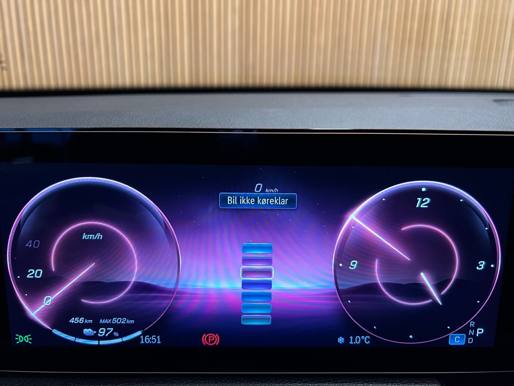 Billede af Mercedes-Benz EQB 250+ EL Progressive 7 pers. 190HK 5d Aut.