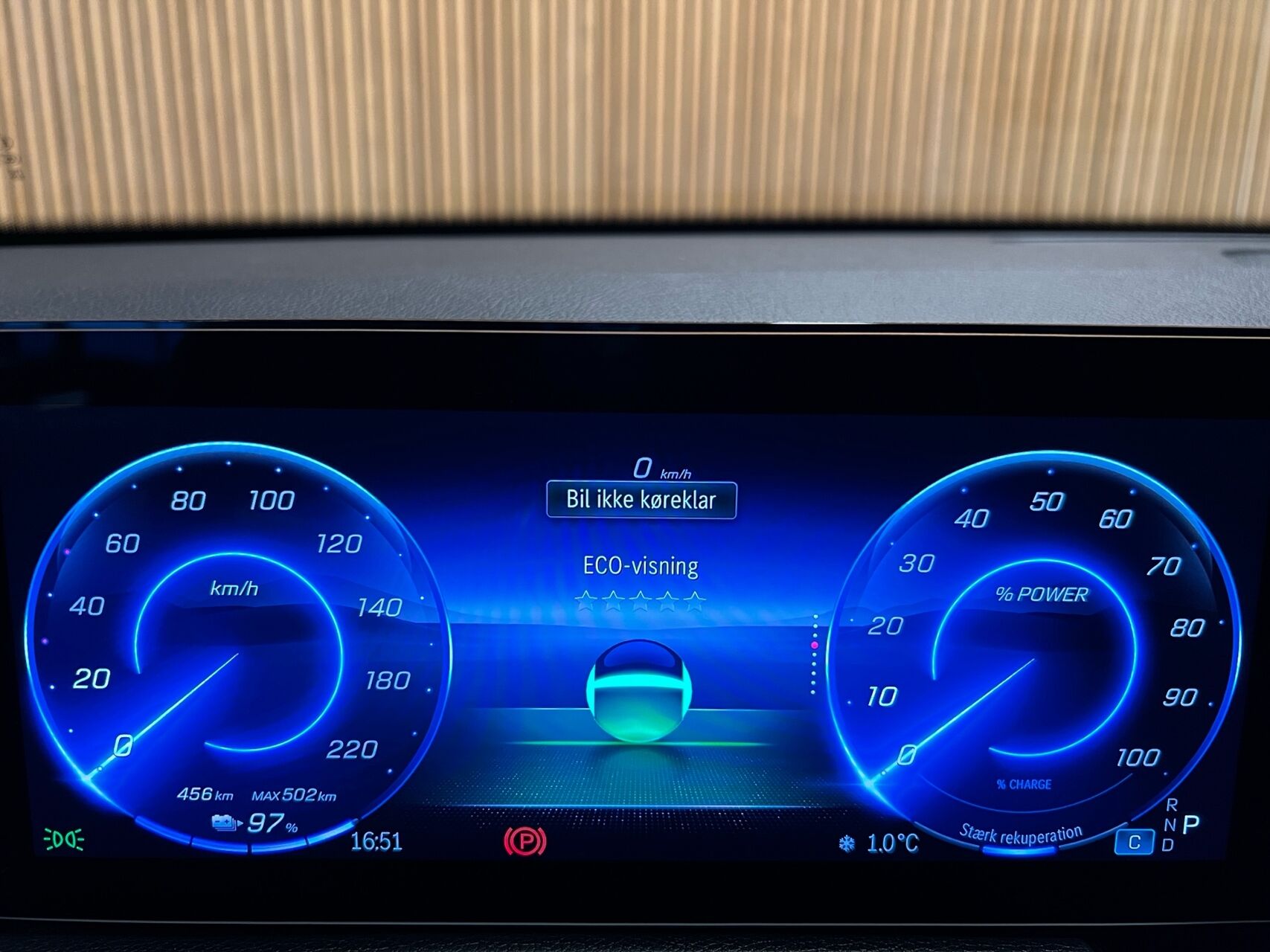 Billede af Mercedes-Benz EQB 250+ EL Progressive 7 pers. 190HK 5d Aut.