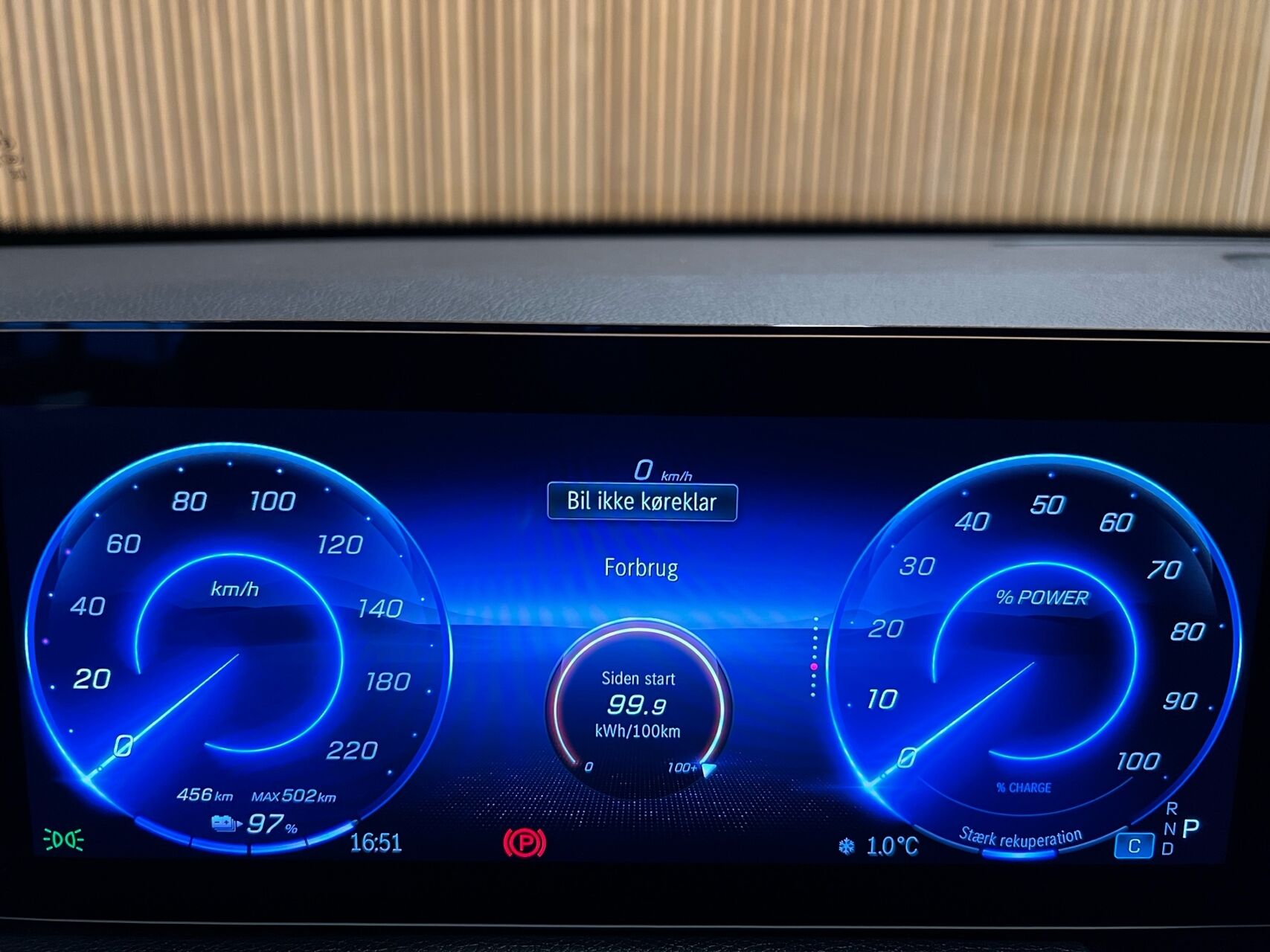 Billede af Mercedes-Benz EQB 250+ EL Progressive 7 pers. 190HK 5d Aut.