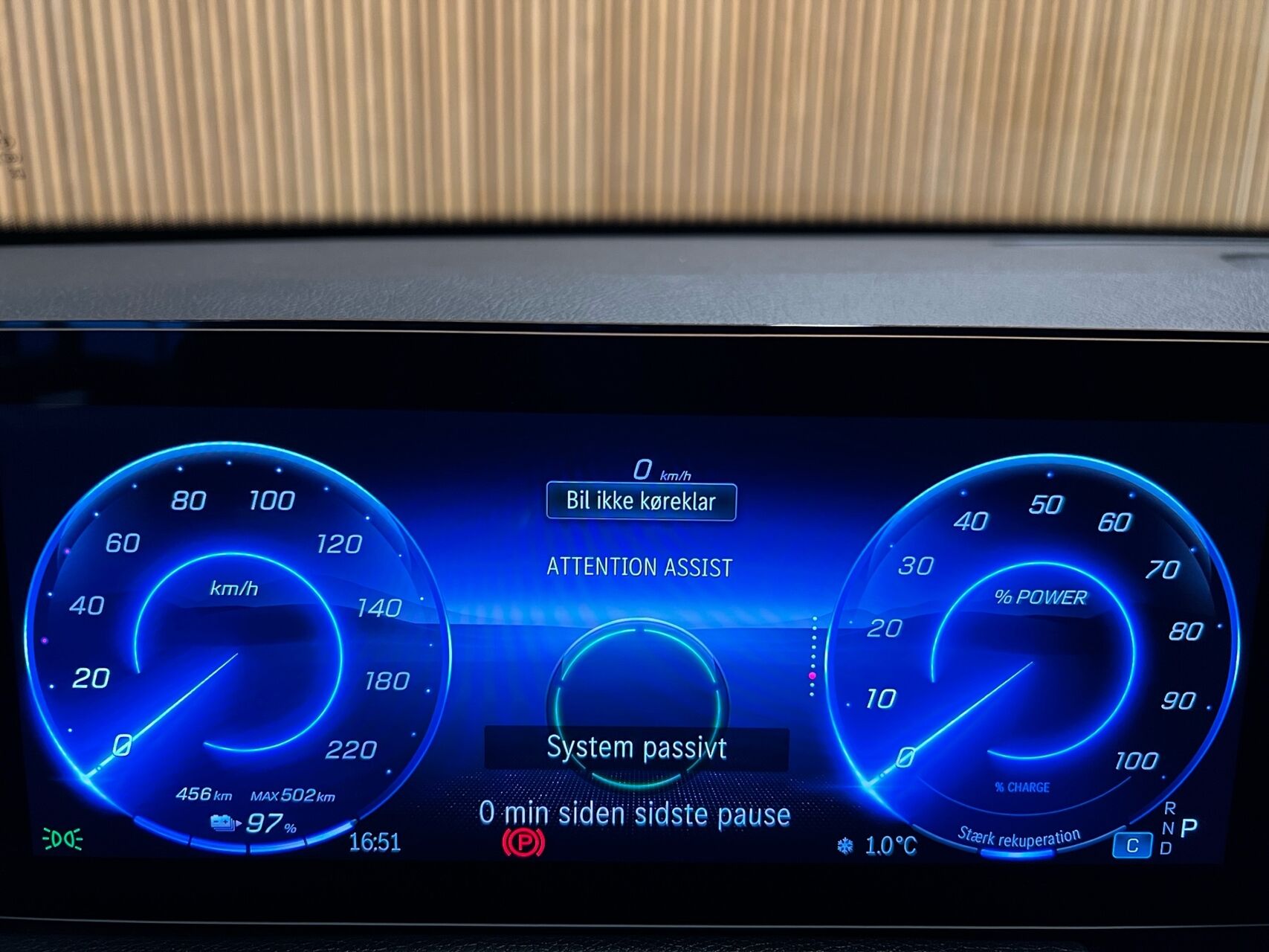 Billede af Mercedes-Benz EQB 250+ EL Progressive 7 pers. 190HK 5d Aut.