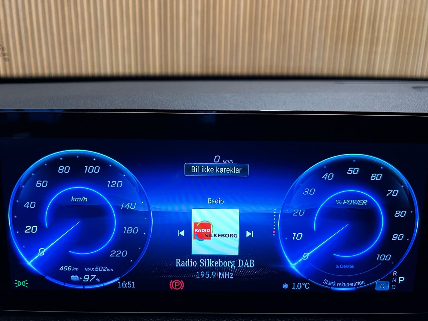 Billede af Mercedes-Benz EQB 250+ EL Progressive 7 pers. 190HK 5d Aut.