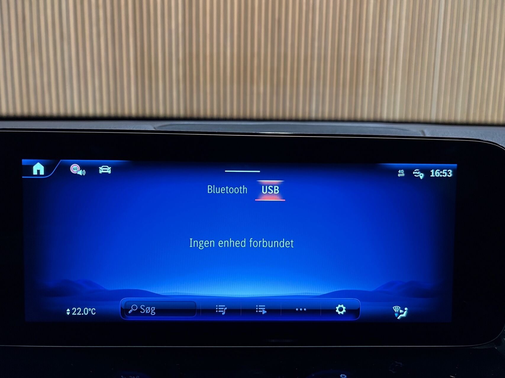 Billede af Mercedes-Benz EQB 250+ EL Progressive 7 pers. 190HK 5d Aut.