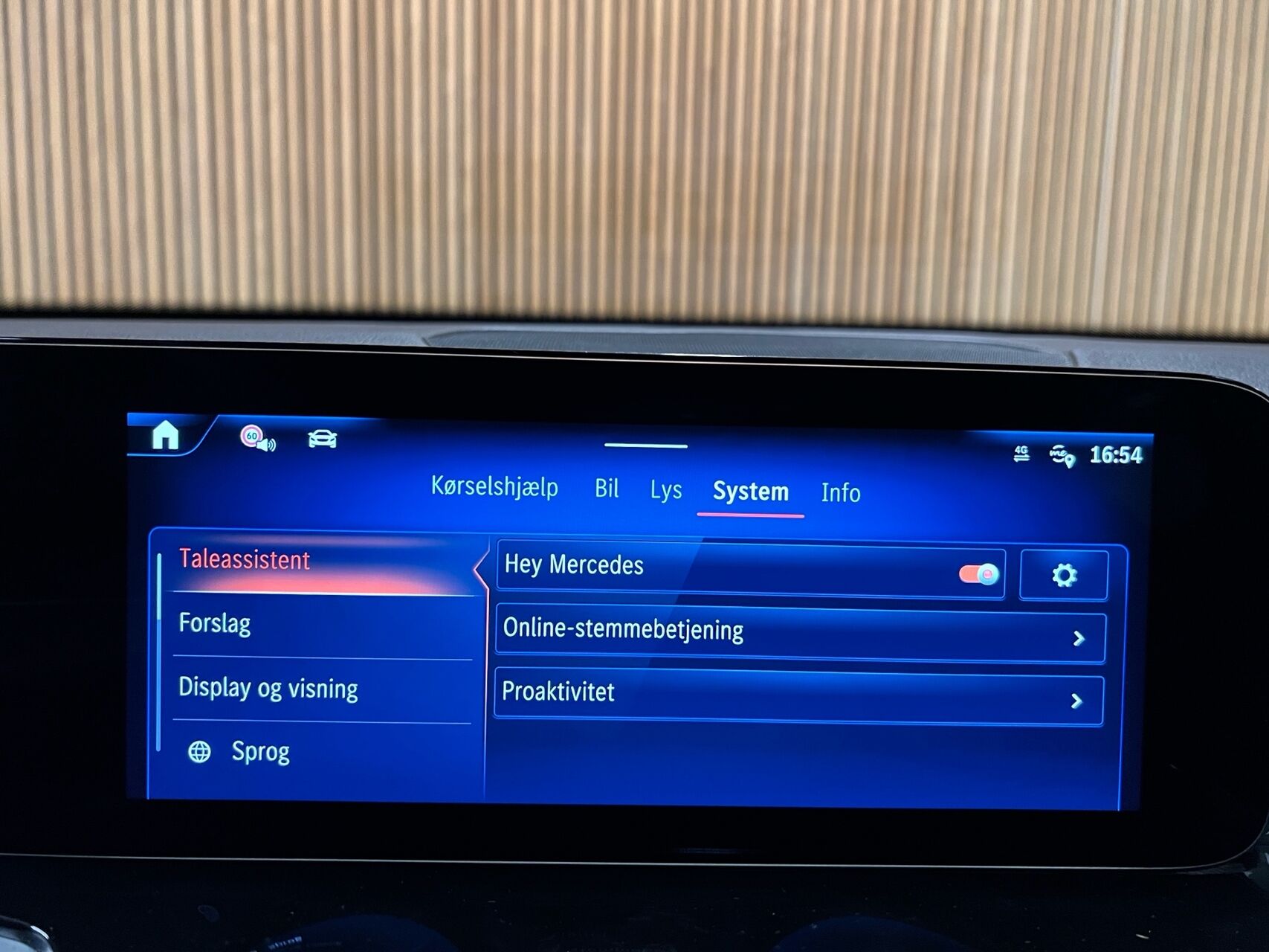 Billede af Mercedes-Benz EQB 250+ EL Progressive 7 pers. 190HK 5d Aut.