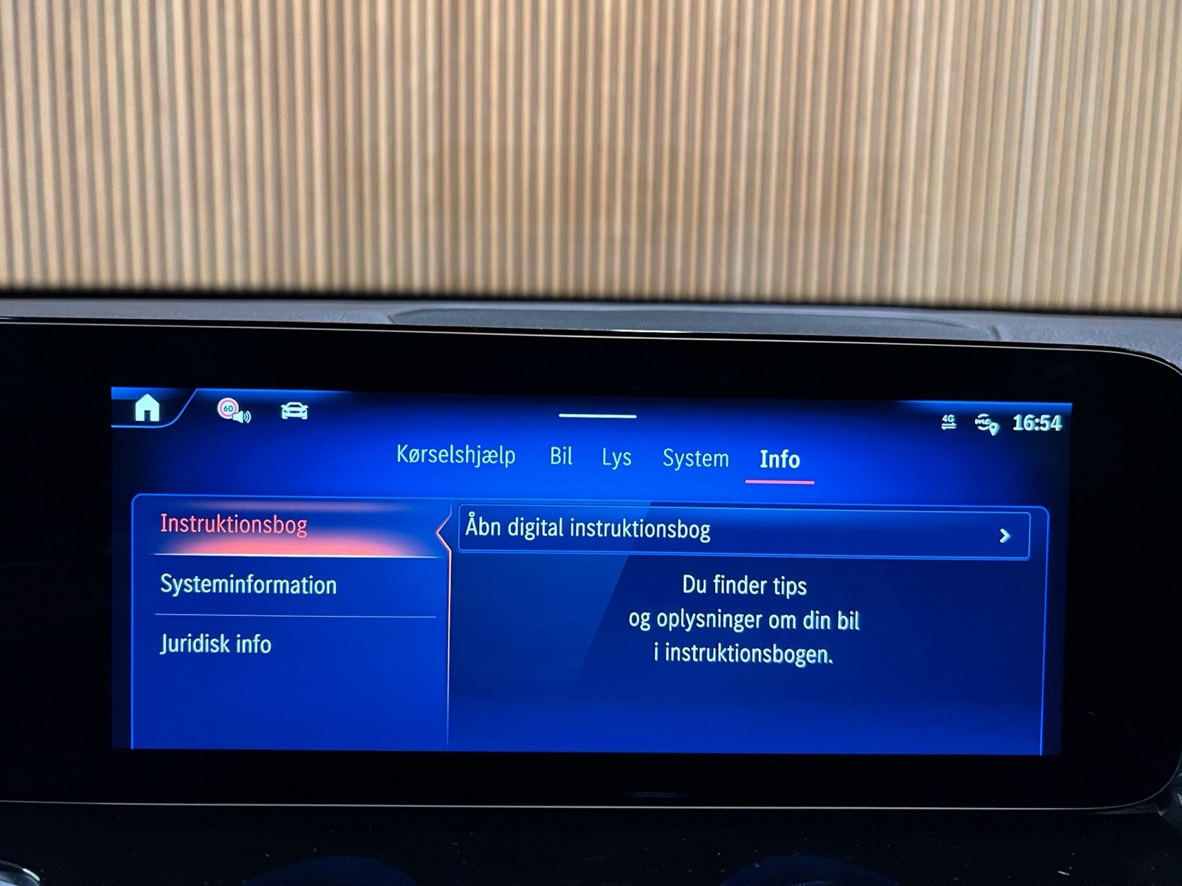 Billede af Mercedes-Benz EQB 250+ EL Progressive 7 pers. 190HK 5d Aut.