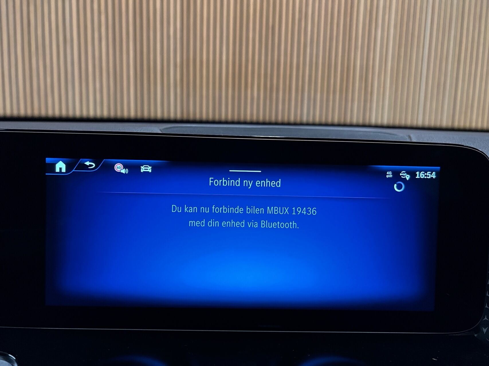 Billede af Mercedes-Benz EQB 250+ EL Progressive 7 pers. 190HK 5d Aut.