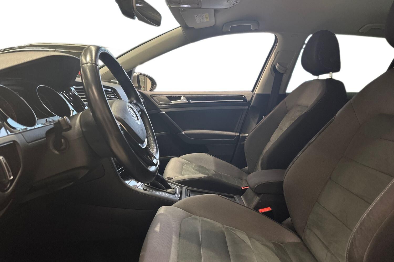 Billede af VW Golf Variant 1,5 TSI BMT EVO Connect DSG 150HK Stc 7g Aut.