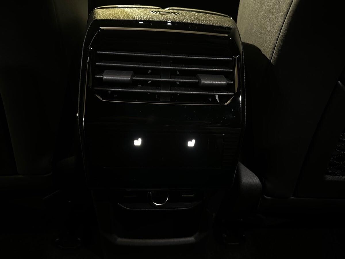 Billede af Peugeot e-3008 EL GT 210HK 5d Aut.