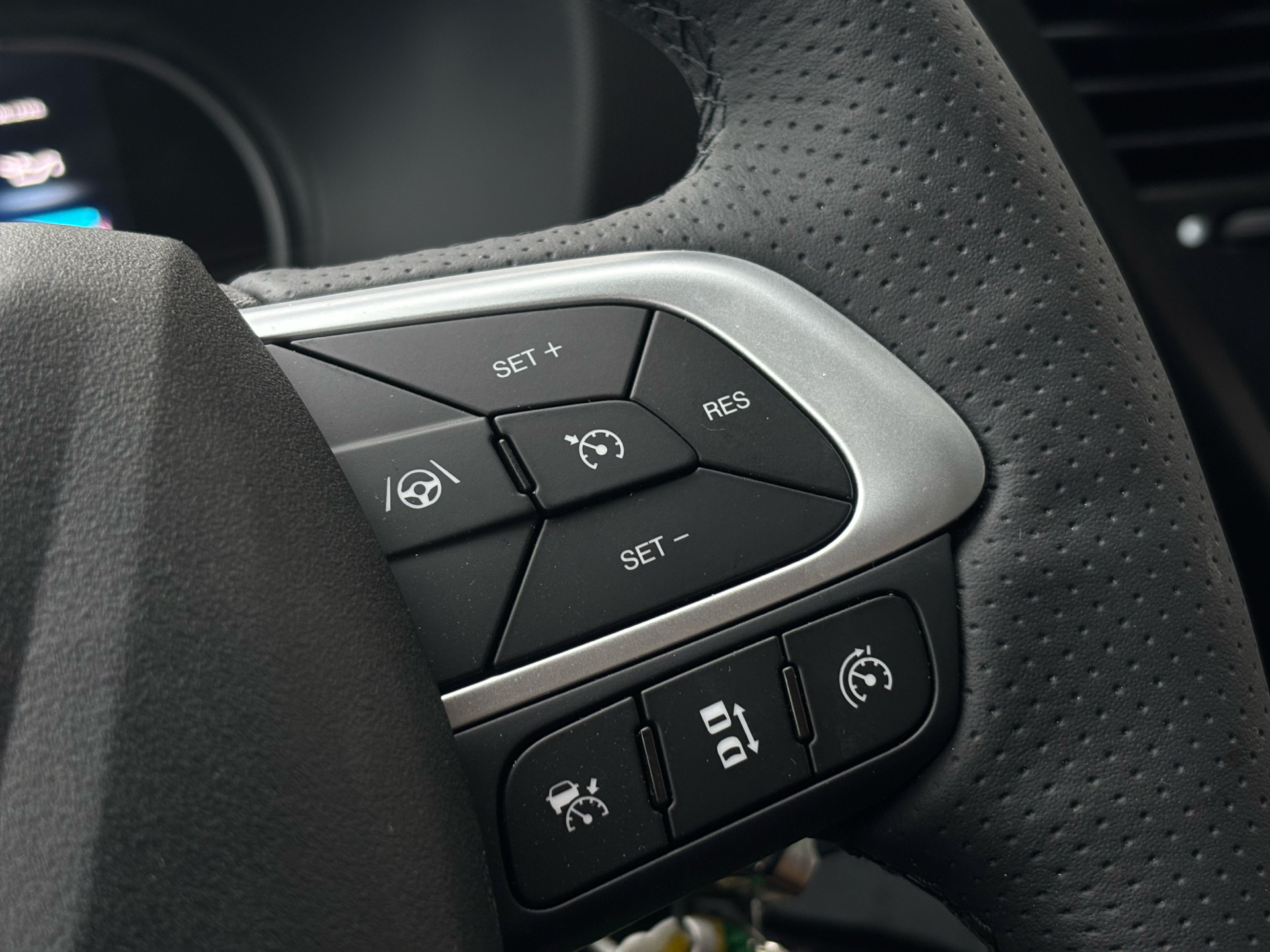 Billede af Iveco Daily 35S18 3750mm 3,0 D 180HK Ladv./Chas. 8g Aut.