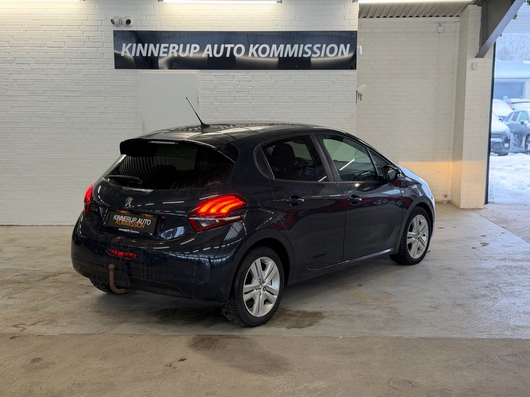 Billede af Peugeot 208 1,5 BlueHDi Signature+ 100HK 5d