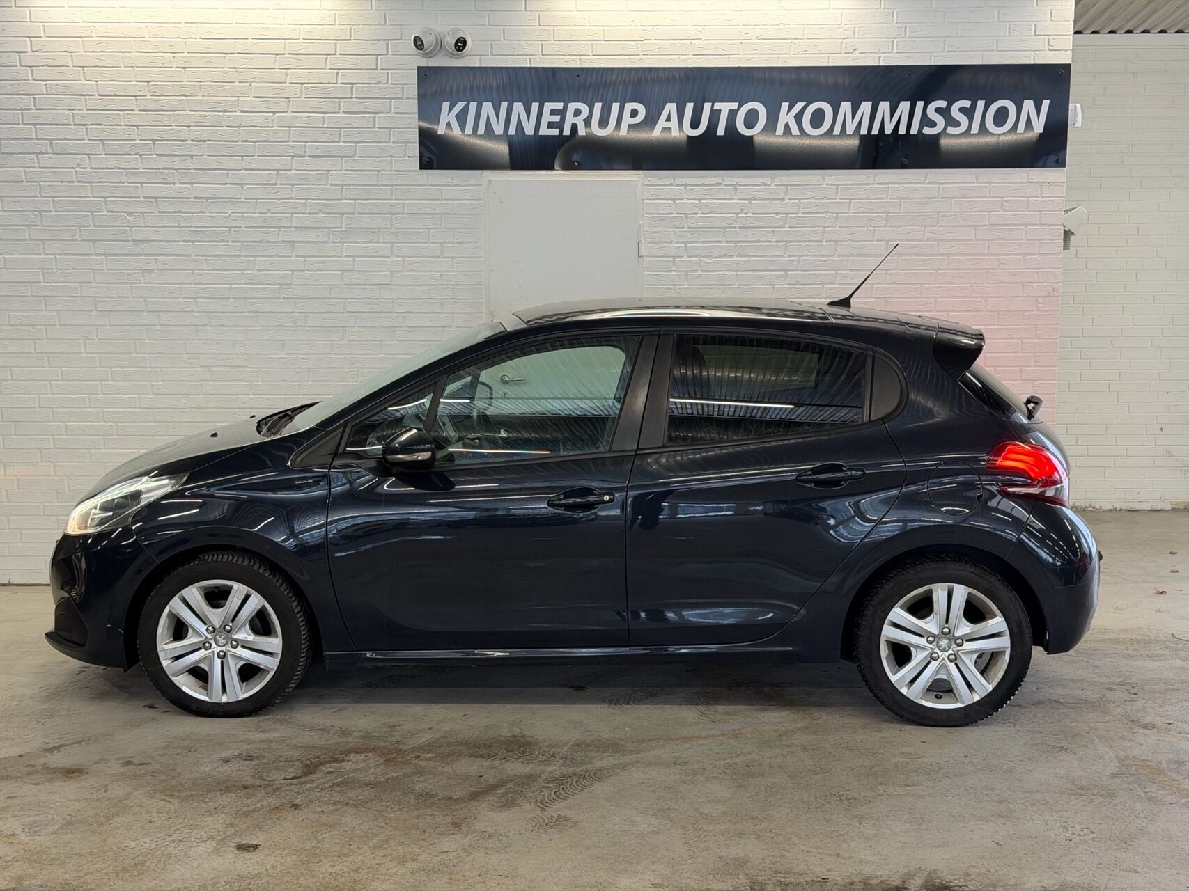Billede af Peugeot 208 1,5 BlueHDi Signature+ 100HK 5d