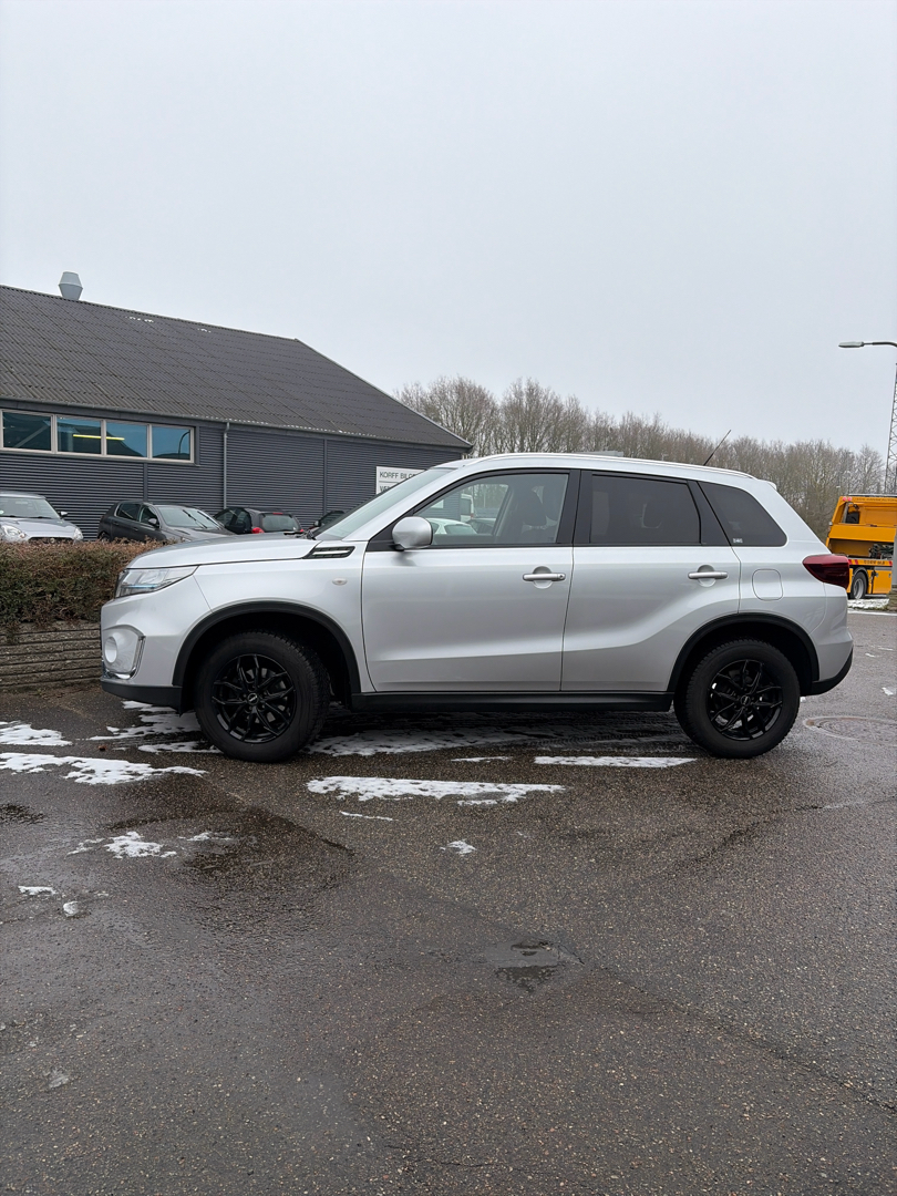 Billede af Suzuki Vitara 1,4 Boosterjet  Mild hybrid Active 129HK 5d 6g