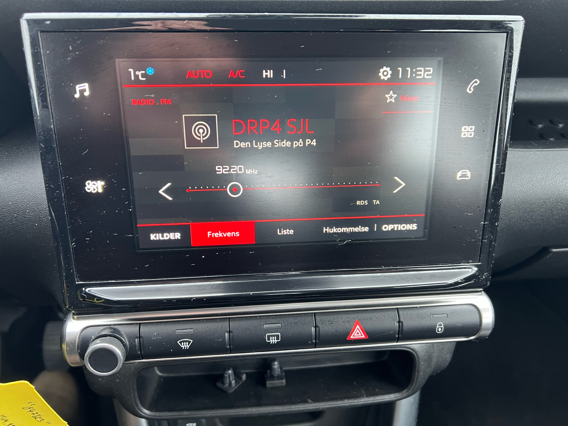 Billede af Citroën C3 Aircross 1,6 Blue HDi Iconic start/stop 100HK 5d