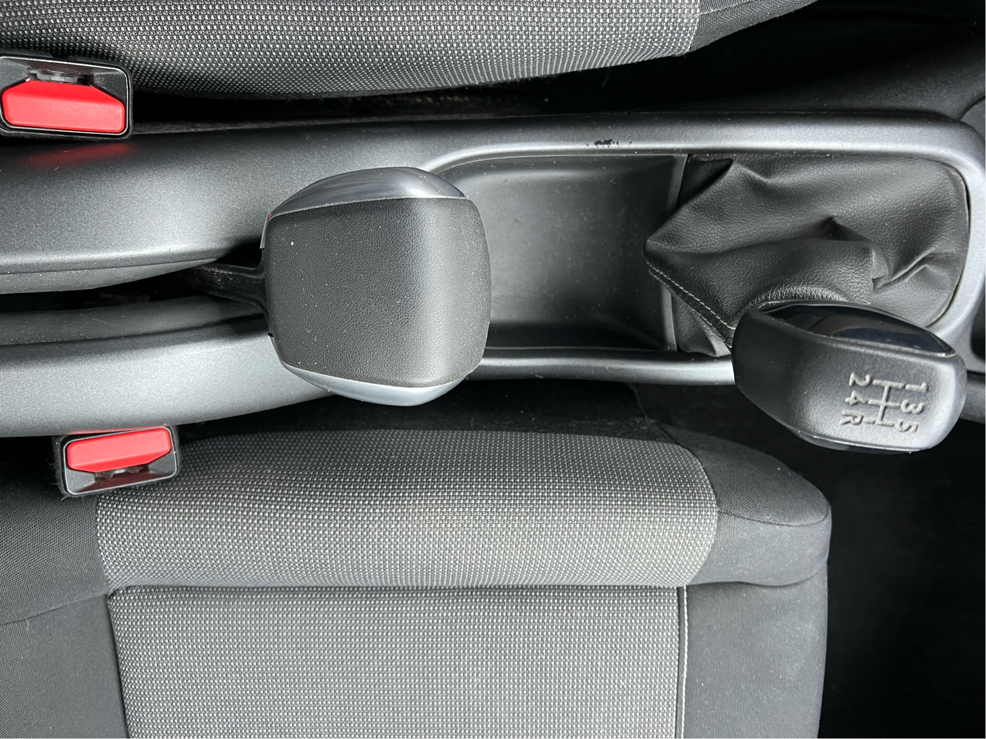 Billede af Citroën C3 Aircross 1,6 Blue HDi Iconic start/stop 100HK 5d