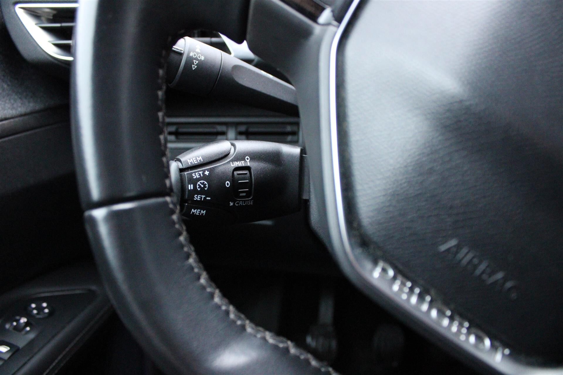 Billede af Peugeot 3008 2,0 BlueHDi Allure 150HK 5d 6g