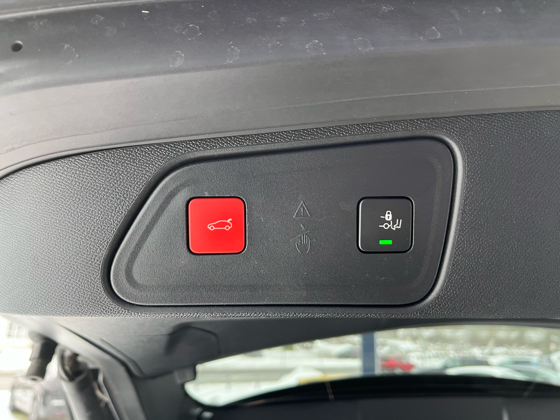 Billede af Peugeot 3008 1,5 BlueHDi First Selection EAT8 130HK 5d 8g Aut.