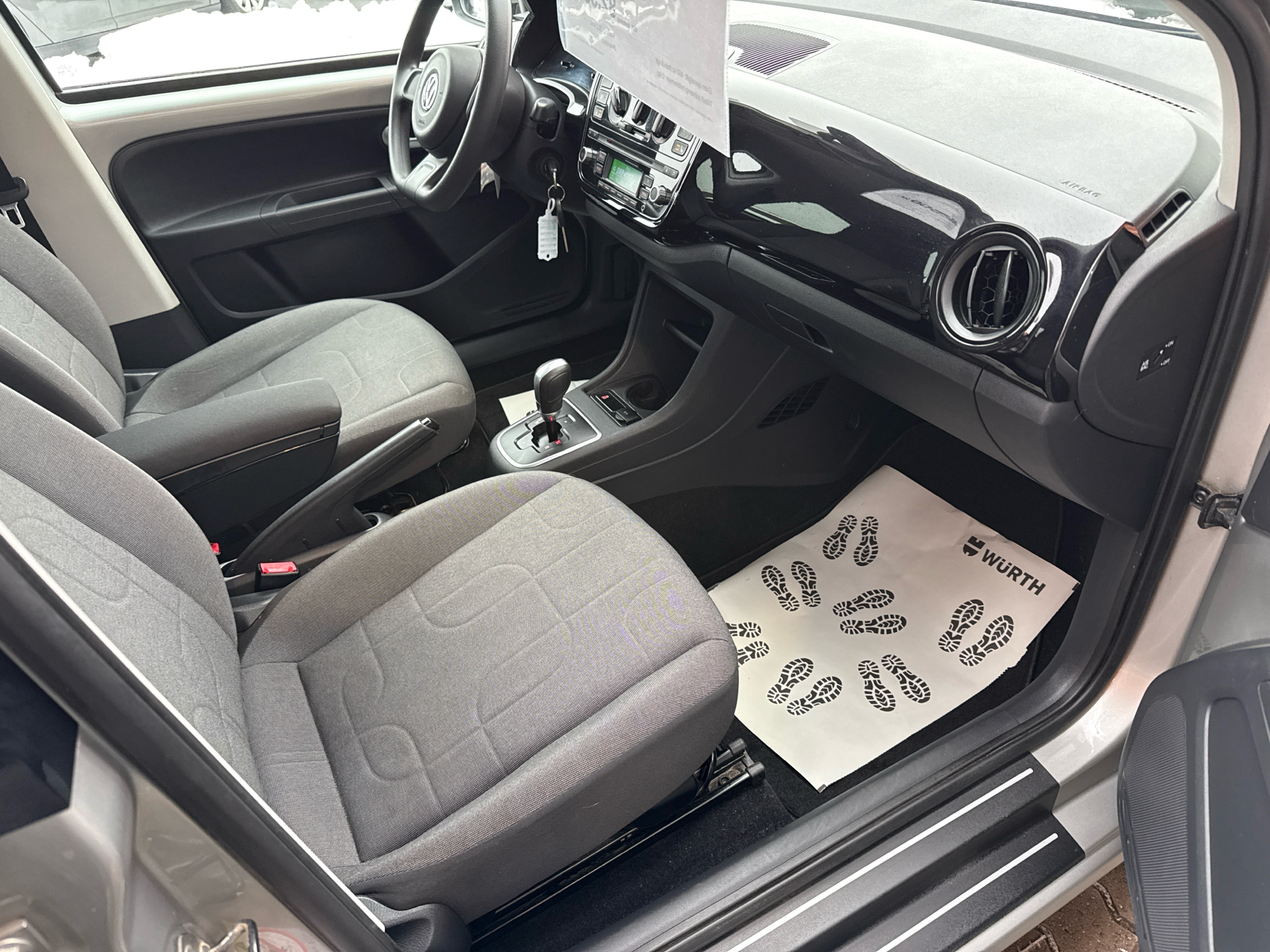 Billede af VW up 1,0 MPI Move ASG 75HK 5d Aut.