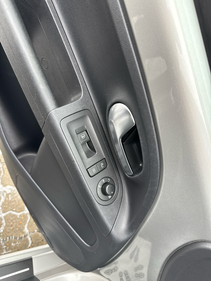 Billede af VW up 1,0 MPI Move ASG 75HK 5d Aut.